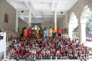 Grade 2 Educational Visit Karnataka Chitrakala Parishath Pic 1